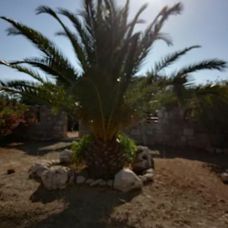Christina Tatil Evi *
